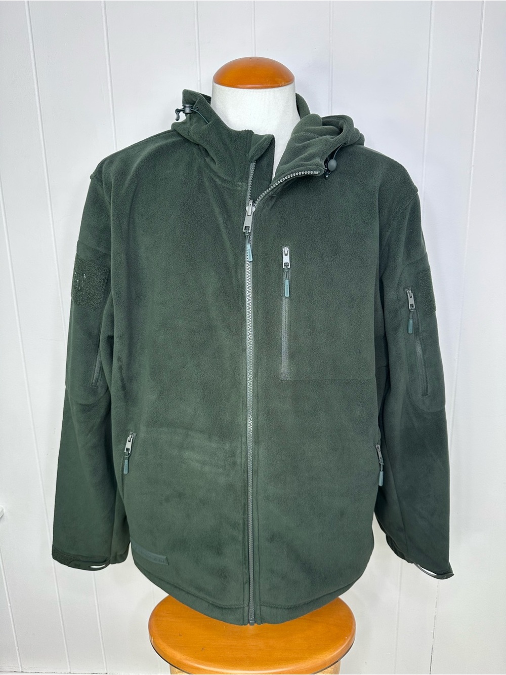 NWT Baerskin Tactical Hoodie 4.0